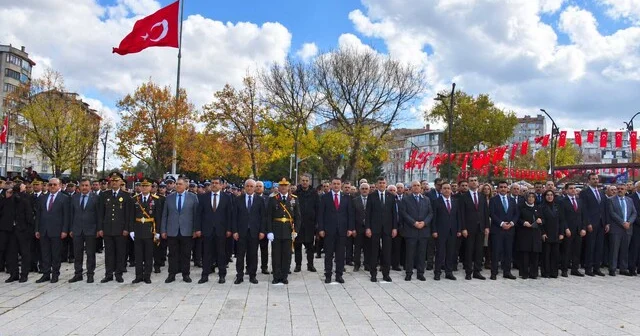 Bursa ve çevre illerde Cumhuriyet in 103. yılı kutlanıyor Bursa Haber Habertürk Yerel Haberler
