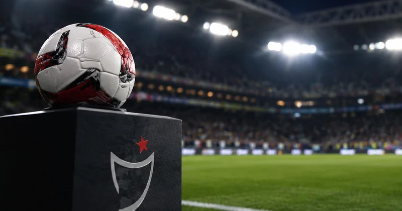 Süper Lig de 9 haftada 7 takım hoca değiştirdi