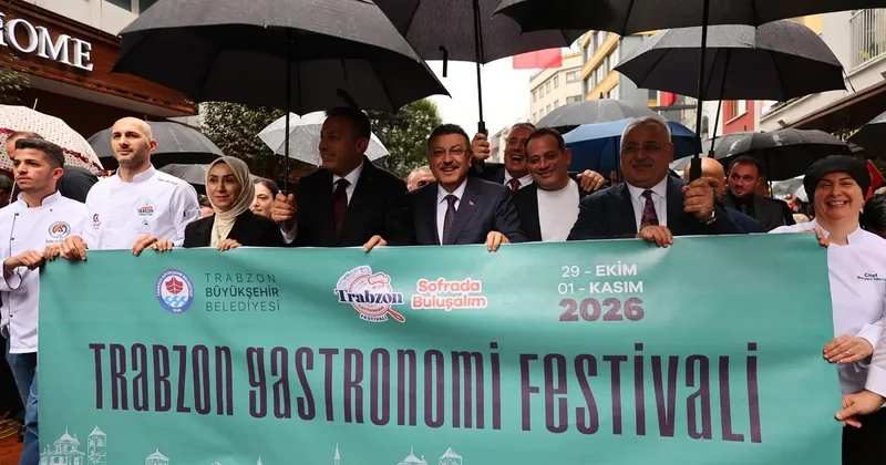 Trabzon Gastronomi Festivali kortej yürüyüşü ile başladı
