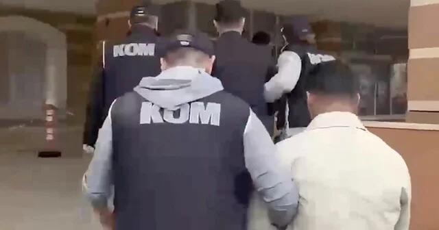 Kastamonu da iş yeri kurşunlayan şahıs ile olayla bağlantılı 2 şüpheli yakalandı Kastamonu Son Dakika Haberleri Habertürk Yerel Haberler