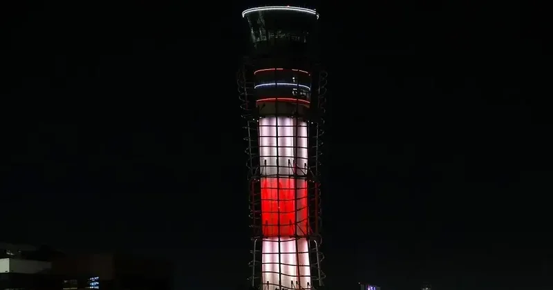 Sabiha Gökçen Havalimanı kulesi kırmızı beyaza bürünecek