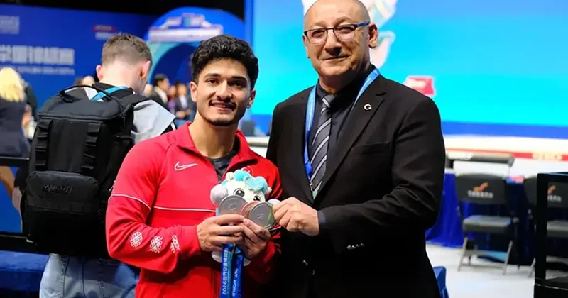 Dünya Halter Şampiyonası’nda Türkiye ilk madalyalarını aldı Spor Haberleri