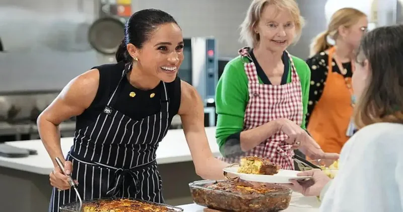 Kraliyet Ailesi nin istenmeyen gelini sunuculuğa adım attı! Megan Markle teklifi kabul etti