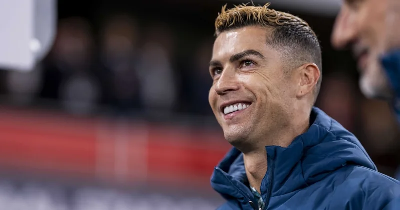 Cristiano Ronaldo ya tarihi ödül! Futbolun en iyisi seçildi Sözcü Gazetesi