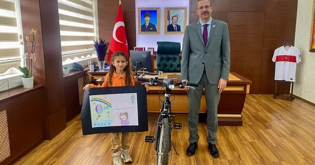 Dilimizin Zenginlikleri Projesi yarışmasında dereceye giren öğrencilere ödül Kırklareli Haberleri