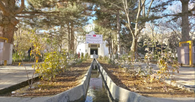 Gazneli Sultan Mahmud Türbesi yeniden ziyaretçilerini ağırlamaya başladı