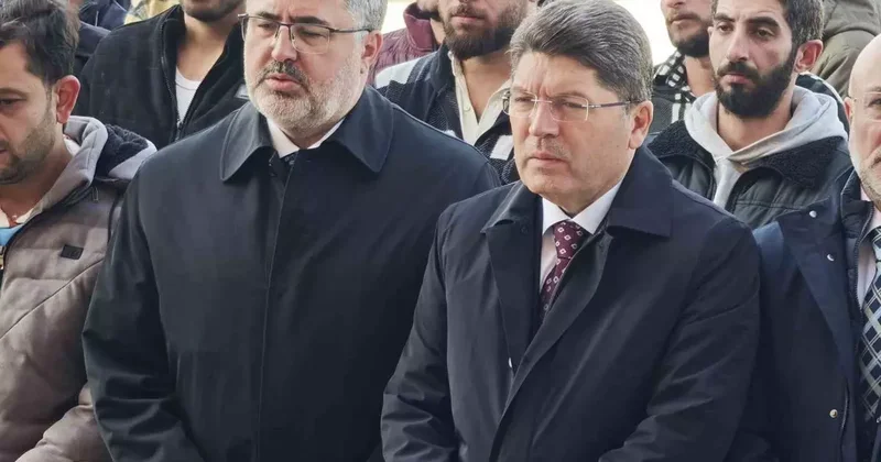 Bakan Tunç vefat eden vatandaşların cenaze törenlerine katıldı