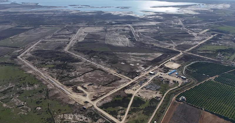 Adana da tarıma dayalı ihtisas organize sanayi bölgeleriyle 8 bin kişi istihdam edilecek