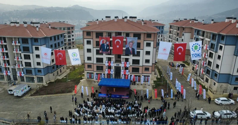 Karabük te TOKİ konutları hak sahiplerine teslim edildi