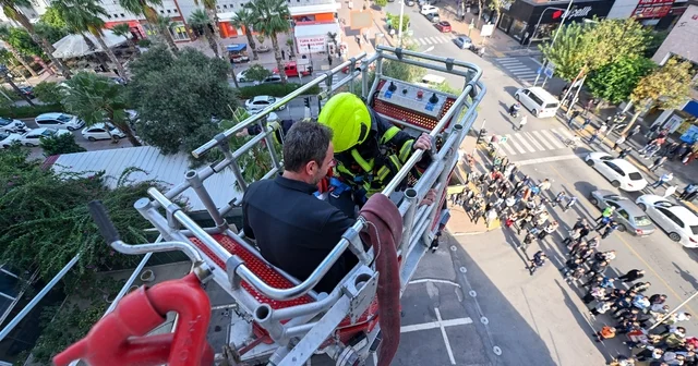 Mersin de iş merkezinde yangın ve kurtarma tatbikatı yapıldı Mersin Haberleri