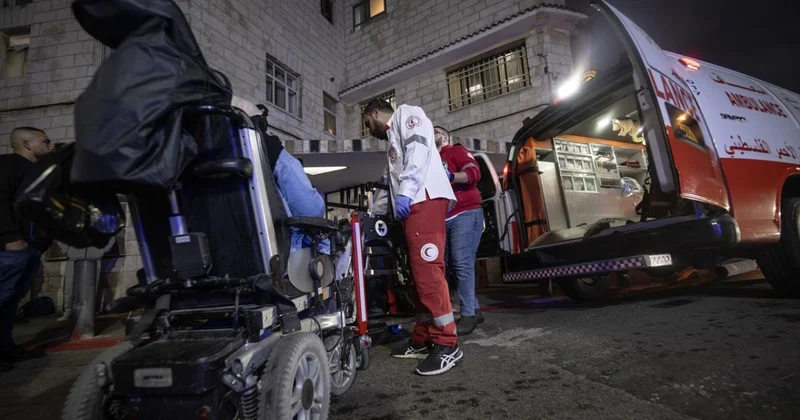 Kudüs te bir Filistinli, İsrail askerinin açtığı ateş sonucu yaralandı