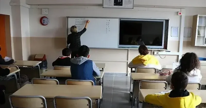 15 TATİL TARİHLERİ 2025: Ocak tatili ne zaman, hangi tarihte başlıyor? Son Dakika Haberleri