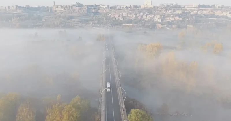 Diyarbakır sis denizinde kayboldu