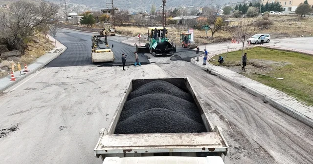 Melikgazi de yeni yolların yapımına devam ediliyor Kayseri Haberleri