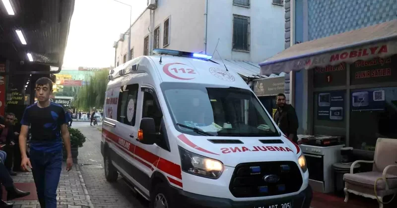 Market Hırsızı Tenteden Düşerek Yaralandı