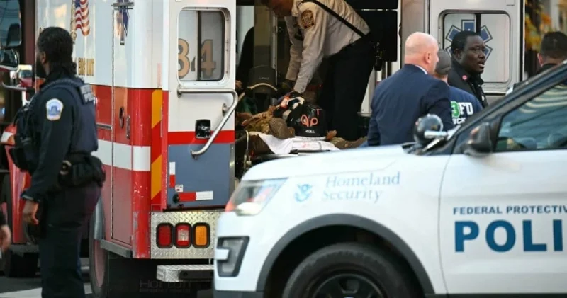 Son Dakika Washington da vurulan iki ABD askerinden biri öldü