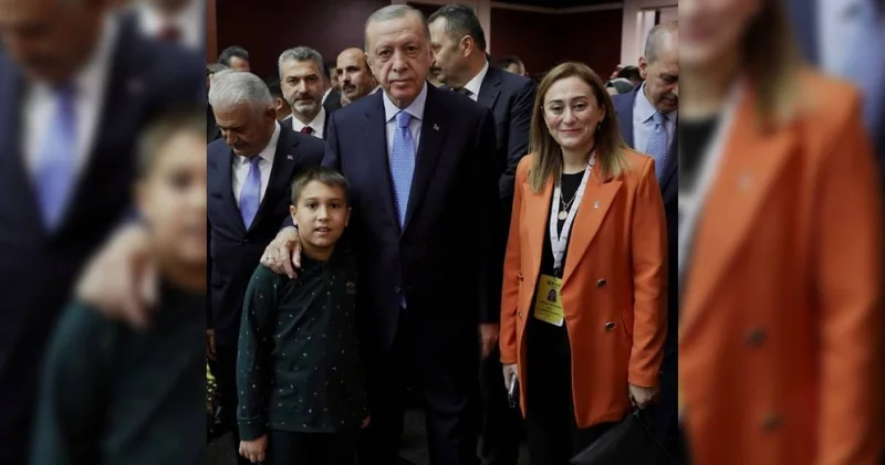 AKP de istifa depremi: İlçe teşkilatı zehir zemberek sözlerle istifa etti