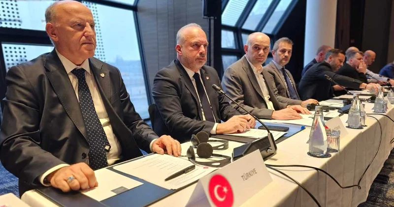 UEFA toplantısında Türkiye örneği