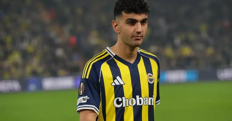 İlk kez ilk 11 başladığı maçı yarıda bıraktı