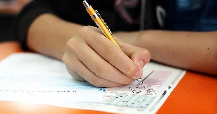 Milli Eğitim Bakanlığı ndan soru açıklaması: Yeni model üzerinde çalışılıyor