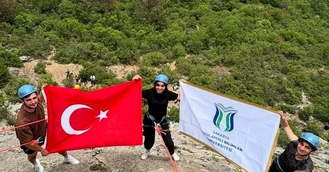 SUBÜ nün 8 öğrenci topluluğuna ÜNİDES desteği Sakarya Haberleri