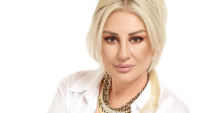 Muazzez Ersoy takipçilerini dolandırıcılara karşı uyardı