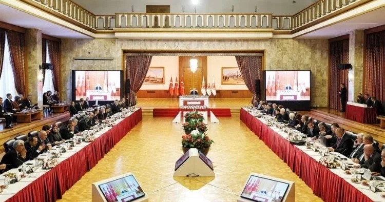 4 Aralık’ta Komisyon brifingi