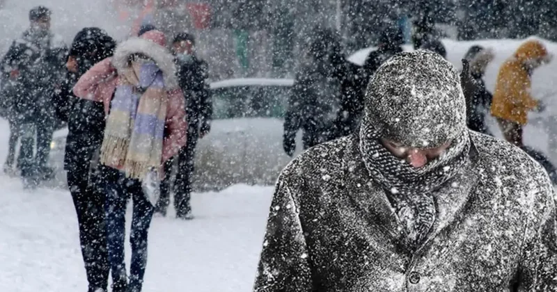 Şiddetli kar geliyor! İstanbul için tarih öne çekildi