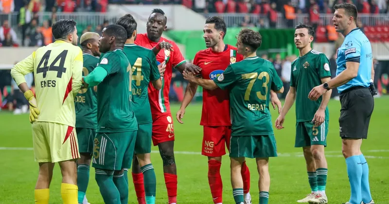 1. Lig de muhteşem kapışma! Son dakikalarda geri dönüp zirveye ortak oldular