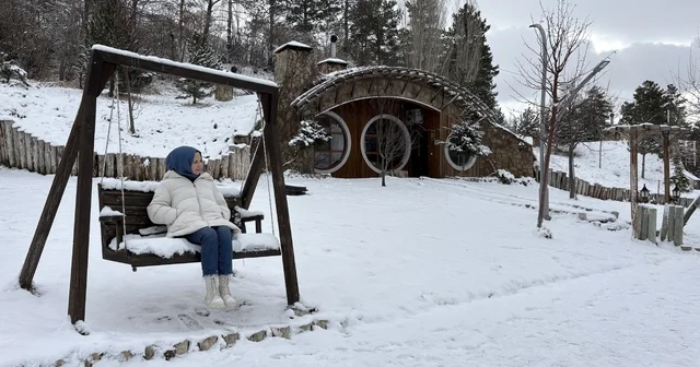 Sivas ın Hobbit Evleri nde kış manzarası Sivas Haberleri