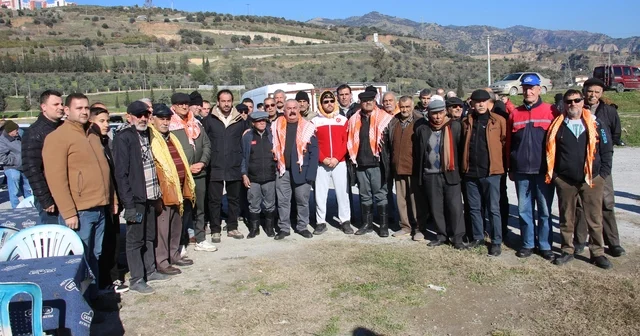 Deve güreşlerinin yeniden yapılması için Aydın da toplandılar Devecilerden sezon bitmeden güreşler açılsın çağrısı Aydın Haberleri