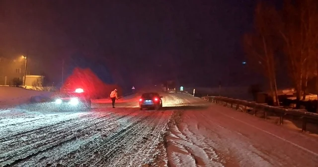 Kop Dağı nda ulaşım kontrollü sağlanıyor Bayburt Haberleri