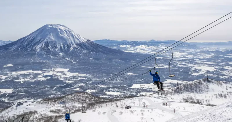 Japonya da feci kaza: Telesiyejde sıkışan çocuk hayatını kaybetti