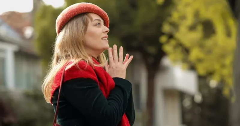 Bahar dizisi bu akşam final yapıyor! Ekip son set gününde veda pastası kesti