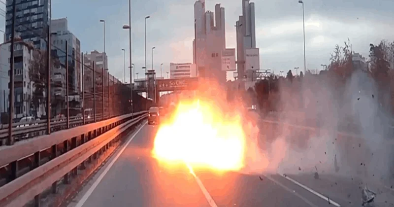 Şişli’de makas atarkern bariyerlere çarptı: Araba patladı! Sözcü Gazetesi