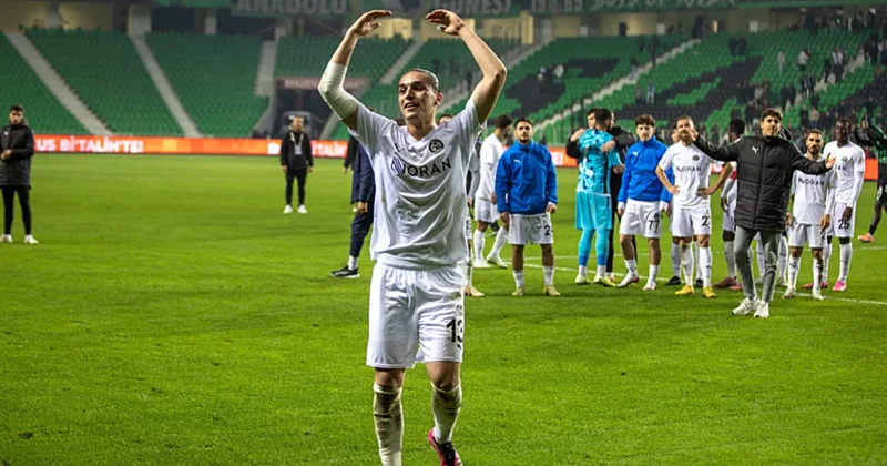 Trabzonspor dan sürpriz hamle! Aynı takımdan iki oyuncu takip ediliyor