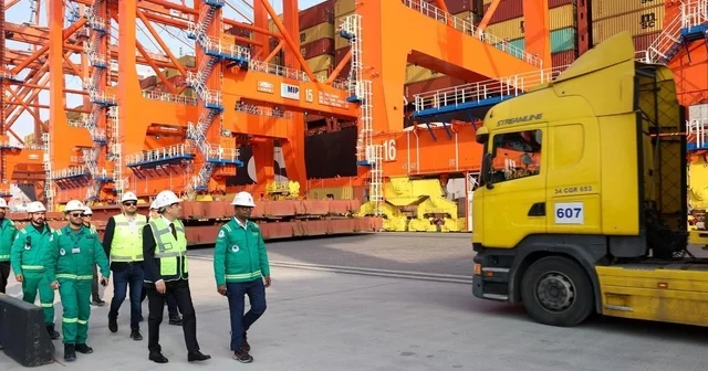 Mega gemilerin yeni adresi Mersin Limanı oldu Mersin Haberleri