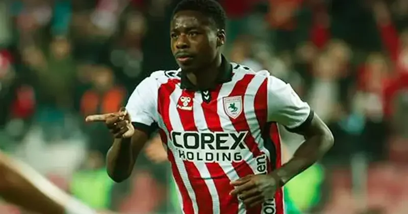 Fenerbahçe nin yeni transferi Musaba bütün kanatlara bedel: Şimdiden farkını gösterdi Fanatik Gazetesi Süper Lig Haberleri Spor