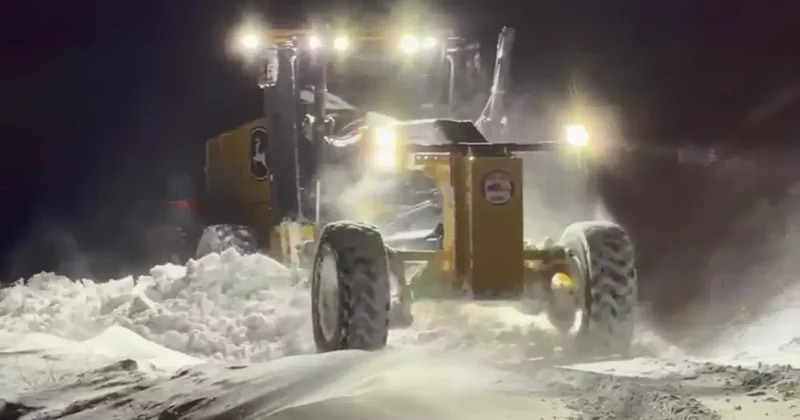 Kapalı 108 köy yolunda çalışmalar sürüyor