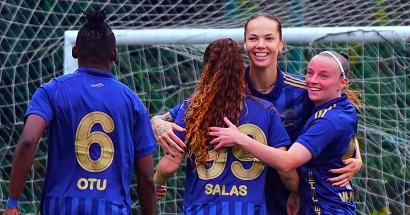 Fenerbahçe 2 golle kazandı: 2025 i namağlup lider kapattı