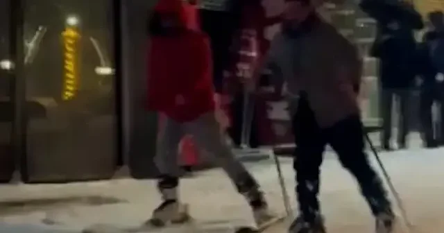 Muş ta 3 arkadaş beyaz çileyi eğlenceye dönüştürdü VİDEO İZLE