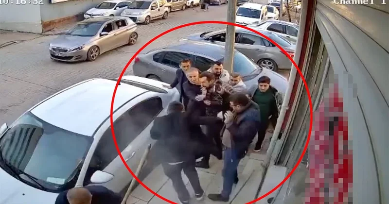 Hastane önündeki kavgada ortalık savaş alanına döndü Sözcü Gazetesi