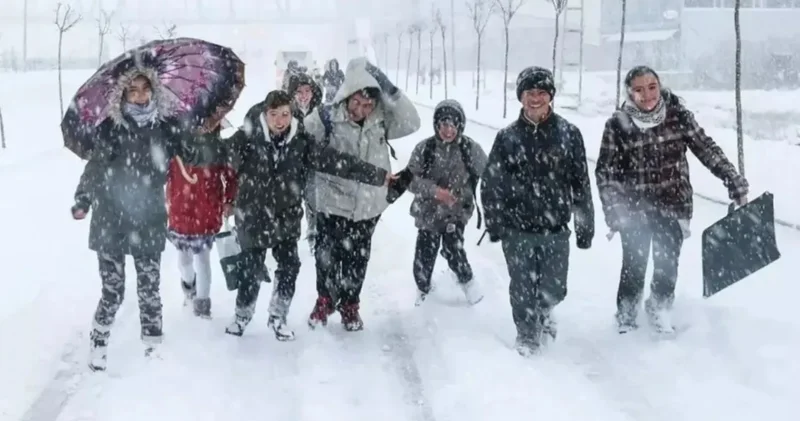 Yarıyıl tatili uzayabilir: Meteoroloji den 24 il için uyarı geldi