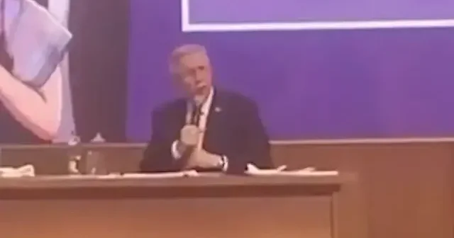 Ankara da yazı tura belediyeciliği: Mansur Yavaş ın evinde kesilmeyen su gençlerin evinde kesilmiş VİDEO İZLE