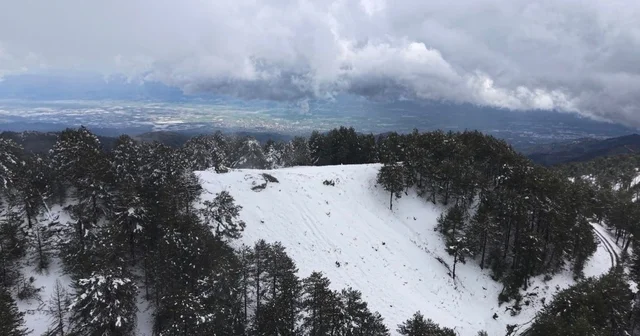 Aydın a bahar ayında kış sürprizi Paşa Yaylası beyaza büründü Aydın Haberleri