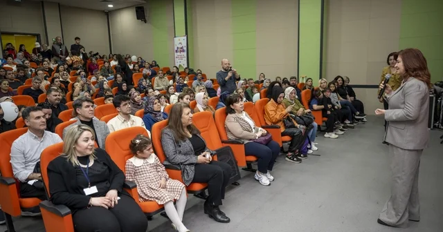 Minik yetenekler sahne aldı, bahar şenliği renkli geçti Mersin Haberleri