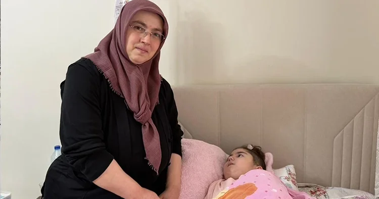 Öksürük şikayeti ile kliniğe götürülen Merve engelli kaldı Anne: Çocuğumuz gözümüzün önünde gitti
