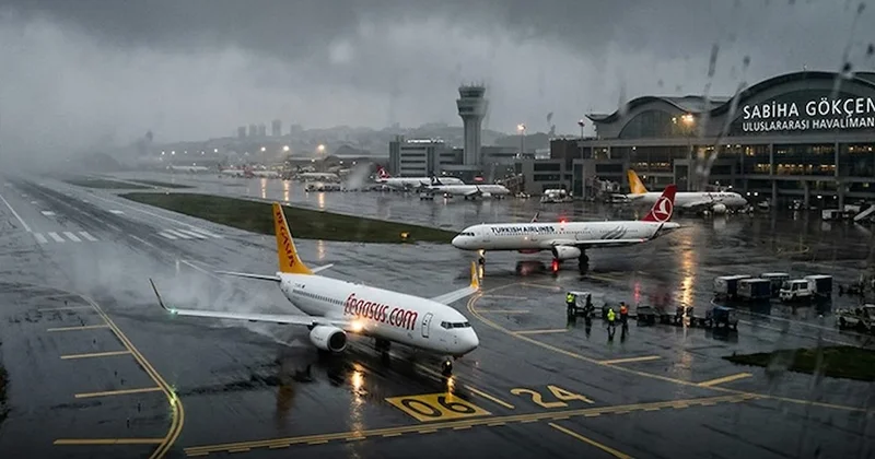 İstanbul da yağış nedeniyle olağanüstü saatler: 42 uçak inemedi! Sözcü Gazetesi