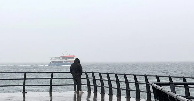 İstanbul’da sağanak yağış etkili oluyor