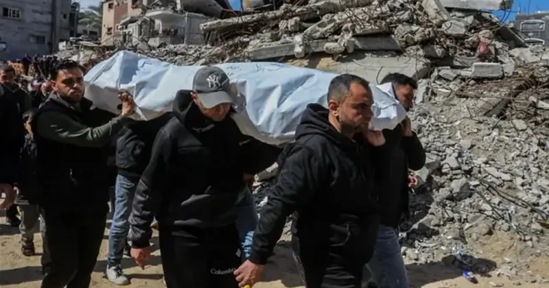 İsrail den Gazze de İHA yla katliam